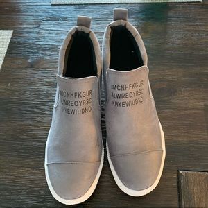 Hidden wedge sneaker